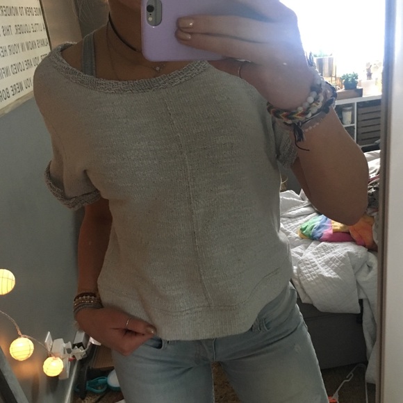 comfy grey sweatshirt material tee - Picture 2 of 3